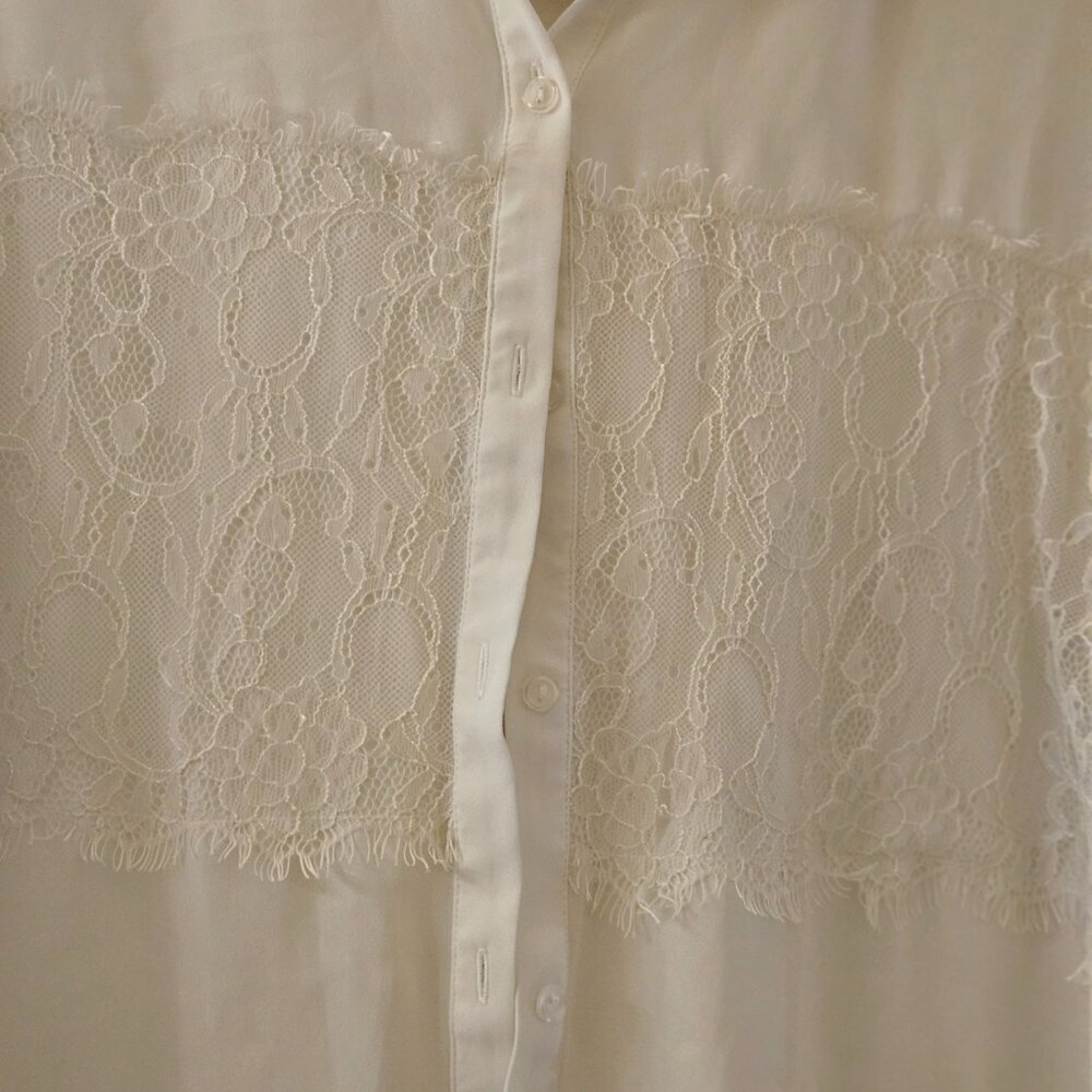 Chico's ivory creme long sleeve button down lace Work tunic blouse old money L - Picture 10 of 10